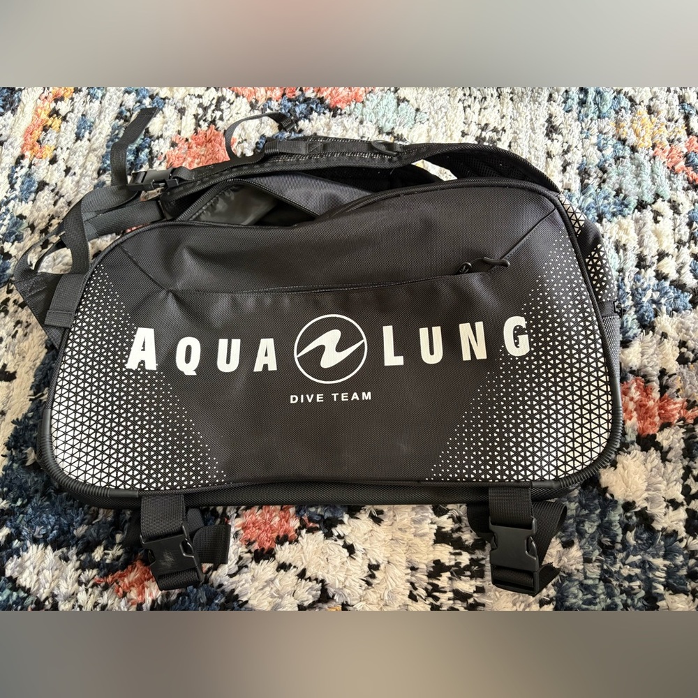 Aqua Lung Explorer II scuba dive bag